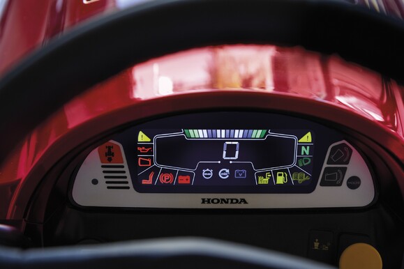 Минитрактор для газона Honda HF 2625 HTEH изображение 6