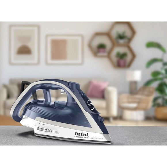 Утюг Tefal Ultragliss Plus FV6812E0 изображение 8