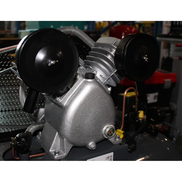Поршневой воздушный компрессор GTM KCJ2070-100L (27160) изображение 3