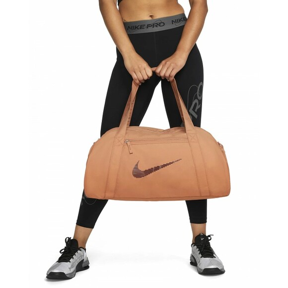 Спортивная сумка Nike NK GYM CLUB BAG SP23 24L (коричневый) (DR6974-225) изображение 8