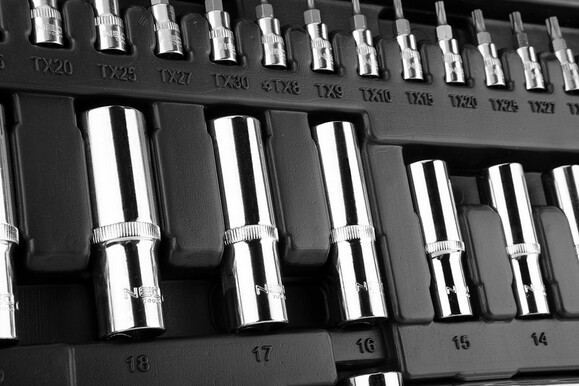 Набір інструментів Neo Tools 182 шт. (10-074) фото 9