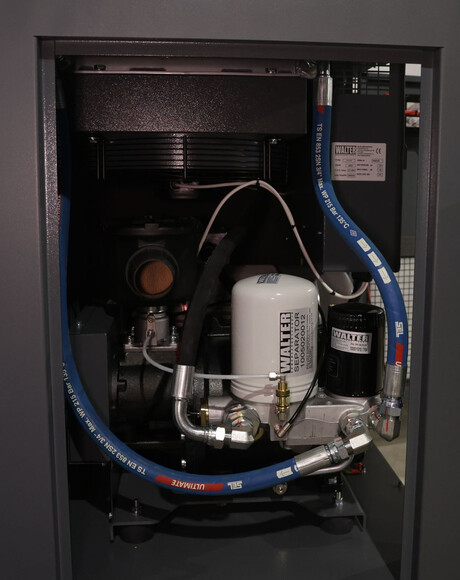 Гвинтовий компресор з ремінним приводом та інвертором WALTER SF 15/10 SXP фото 11