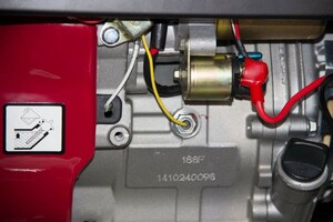 Генератор Musstang MG5000S-BF/32A бензин-газ с электростартером изображение 4