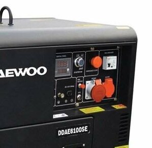 Дизельний генератор Daewoo DDAE 6100 SE фото 2