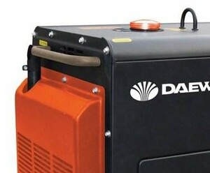 Дизельний генератор Daewoo DDAE 6100 SE фото 3