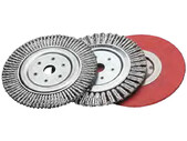 Щетка Lessmann дисковая для сварщиков 150х6х22.2мм залитая в пластик стальная латунированная гофрированная проволока 0.35мм 9000 об/хв (300771KG)