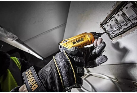 Аккумуляторная отвертка DeWALT (DCF680G2) изображение 5