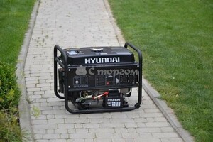 Бензиновий генератор Hyundai HHY 3000FE фото 7