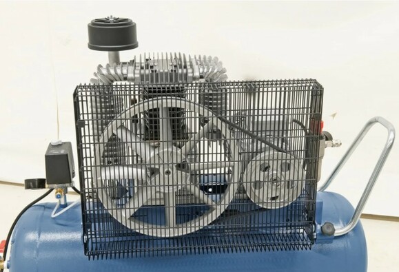 Масляный компрессор Bernardo AC35 (70-1082) изображение 5