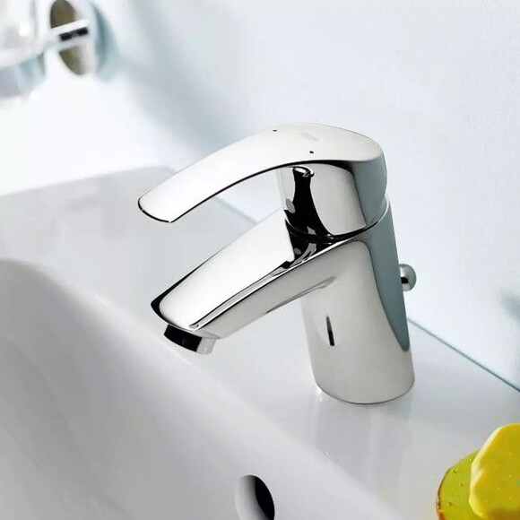 Смеситель для раковины Grohe Eurosmart (33265002) изображение 3