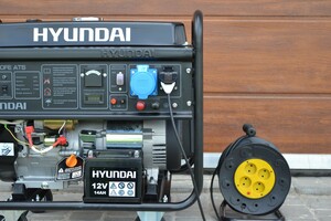Бензиновий генератор Hyundai HHY 7000FE ATS фото 8