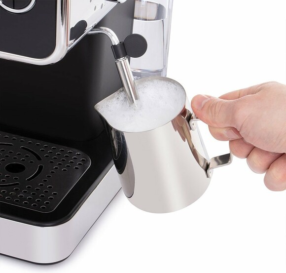 Кофеварка рожковая Russell Hobbs Distinctions (26450-56) изображение 4