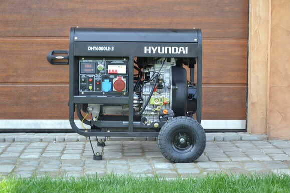 Дизельный генератор Hyundai DHY 6000LE-3 изображение 5