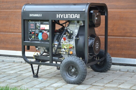 Дизельний генератор Hyundai DHY 6000LE-3 фото 3
