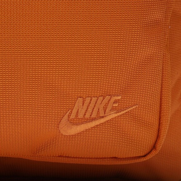 Рюкзак Nike NK HERITAGE EUGENE BKPK (оранжевый) (DB3300-815) изображение 4