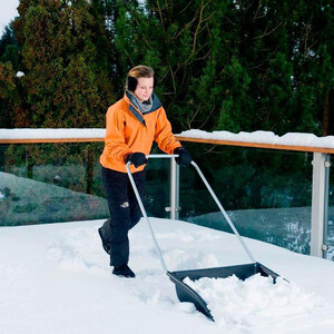 Скрепер-волокушка для уборки снега Fiskars (143020) изображение 2