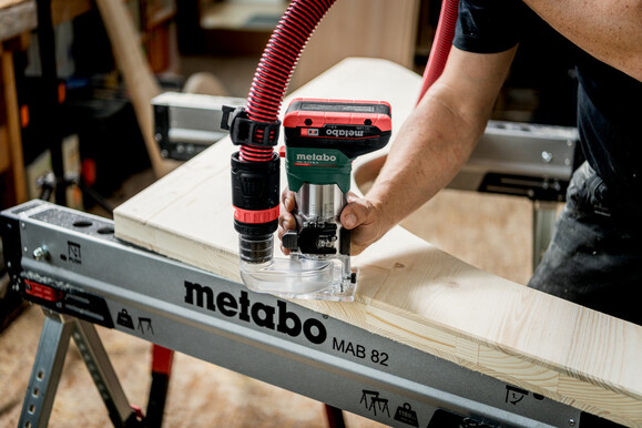 Аккумуляторный кромочный фрезер Metabo FMV 18 LTX BL 8 (601742850) (без АКБ и ЗУ) изображение 6