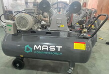 Компресор поршневий MAST KOMPRESSOREN Mast (VA90/200L 400V)