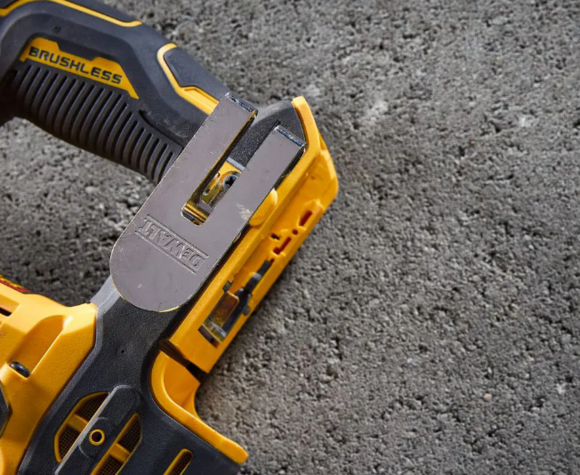 Перфоратор аккумуляторный DeWALT DCH172NT изображение 6