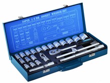 Универсальный набор инструментов HYUNDAI K 24