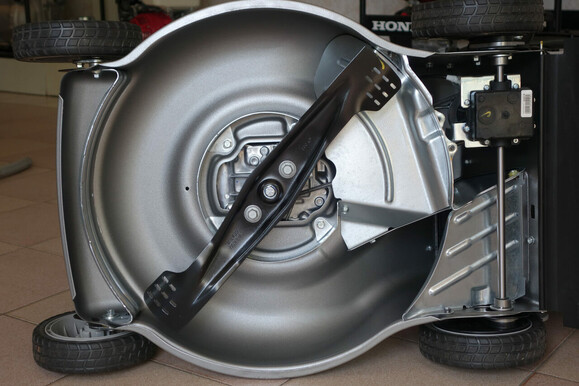 Газонокосилка бензиновая Honda HRG536C8 SKEH изображение 4