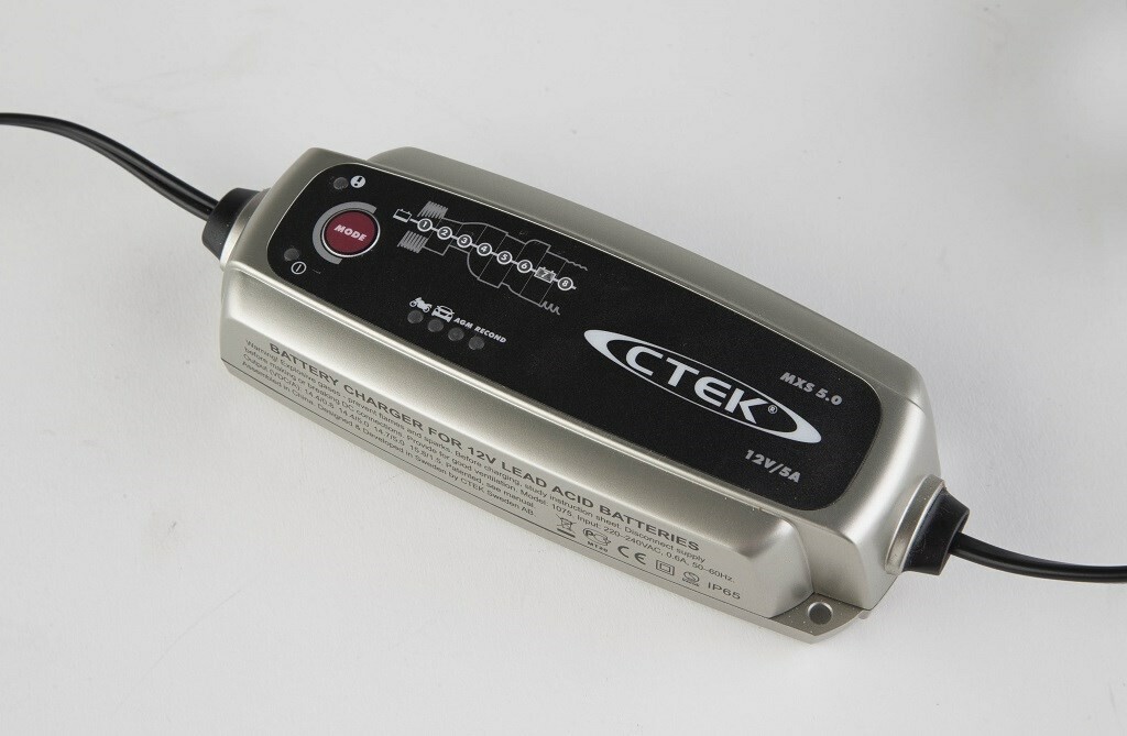 Зарядное устройство CTEK MXS 5.0: Купить в официального дилера