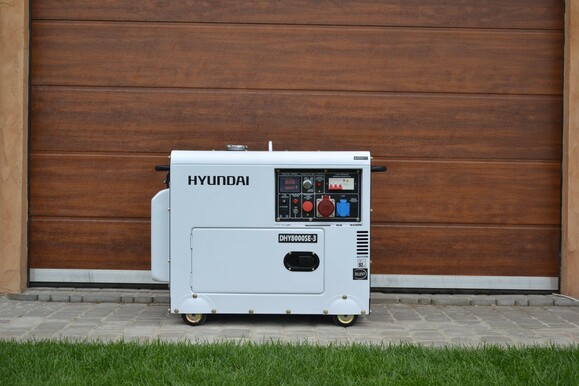 Дизельний генератор Hyundai DHY 8000SE-3 фото 7