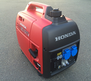 Инверторный генератор Honda EU20IT1 GG3 изображение 2