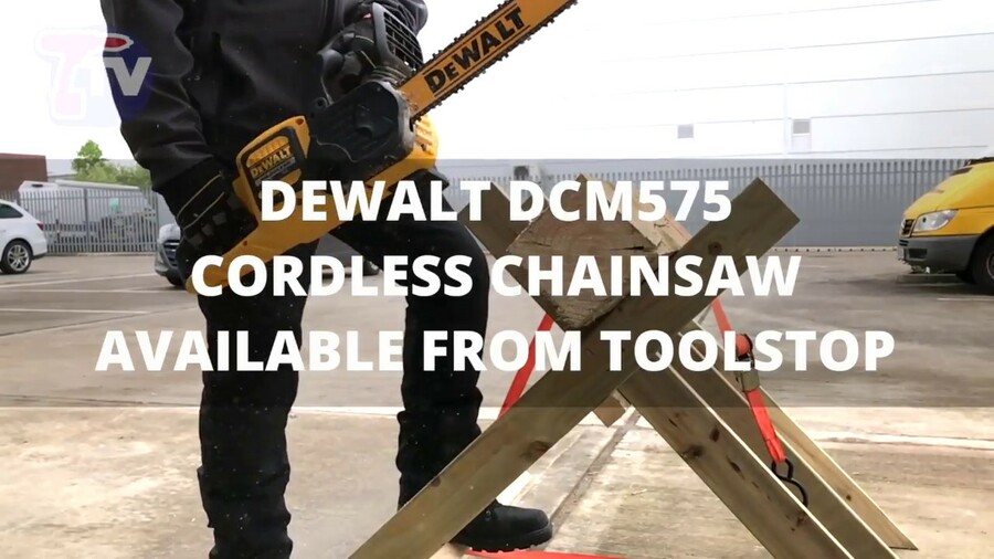 Dewalt DCM575 XR FlexVolt CORDLESS Chainsaw - Full Demo!